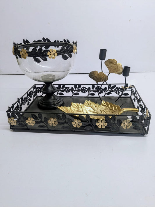 Hamper black and gold