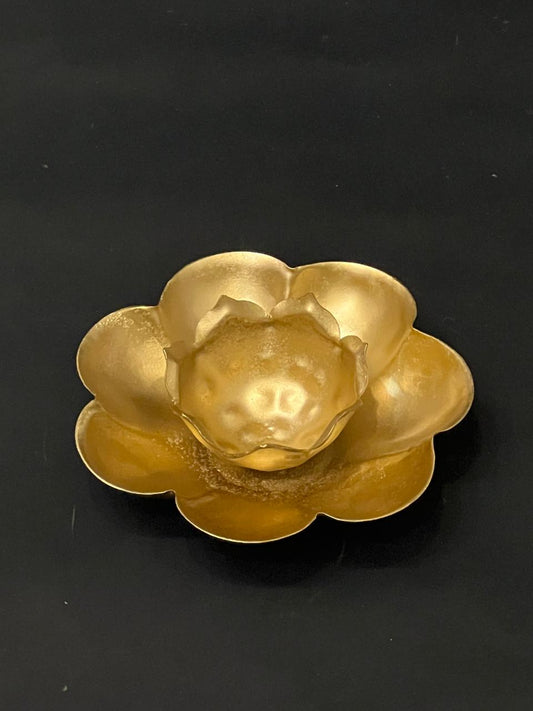 Tea light