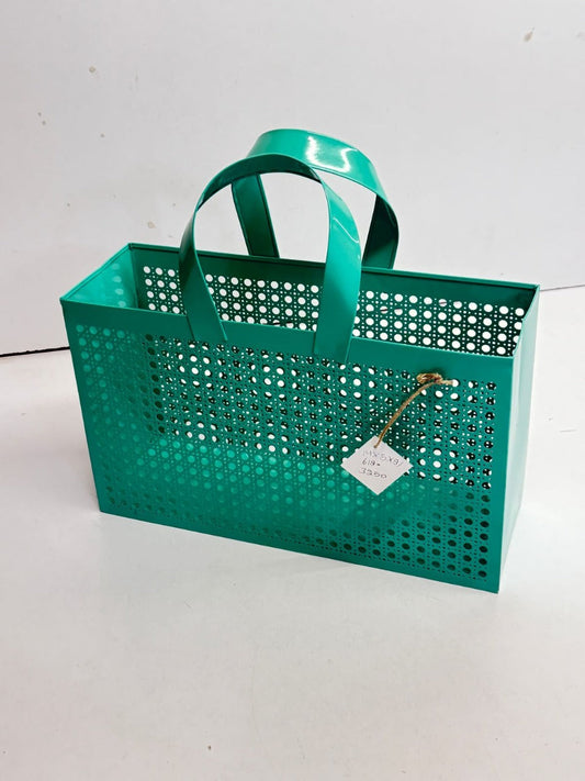 Metal Tote Basket