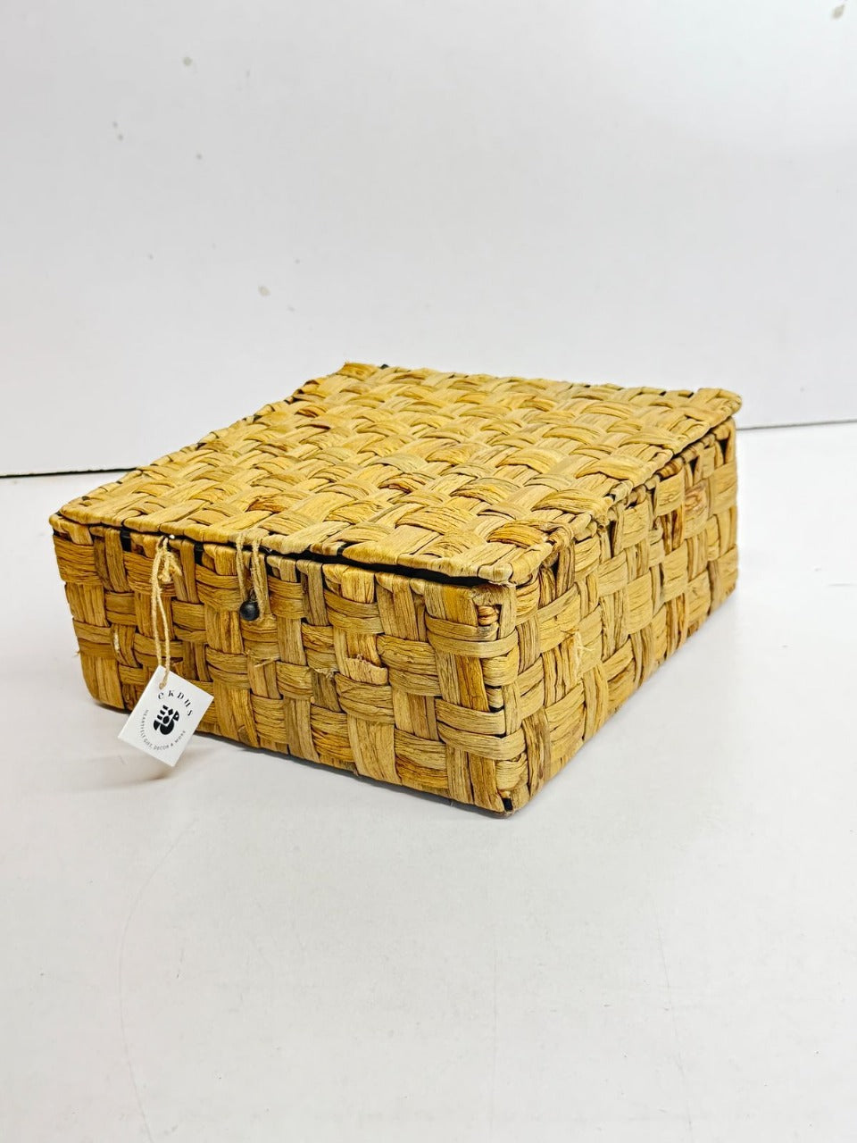 Rustic Weave Keepsake Box