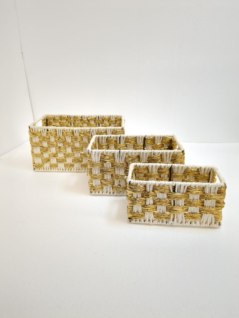 Raffia check pattera plastic set 3 Basket