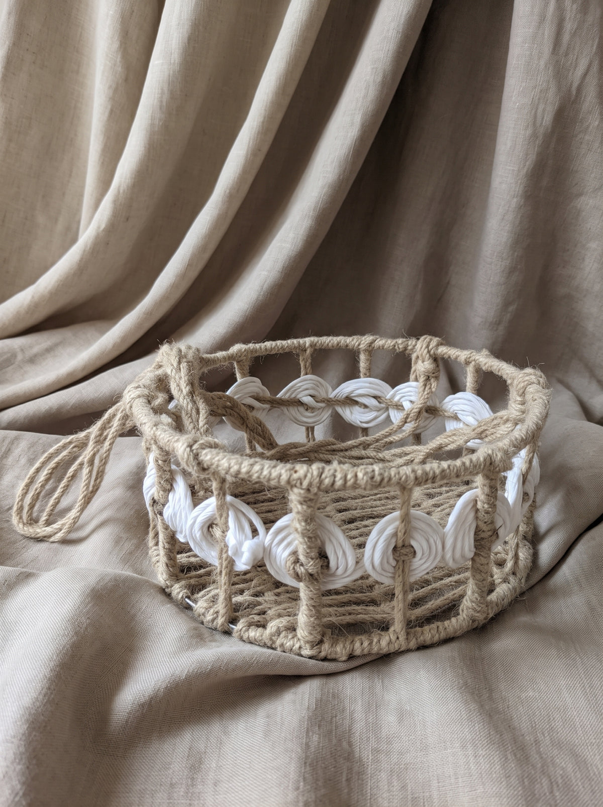 Jute Round Basket